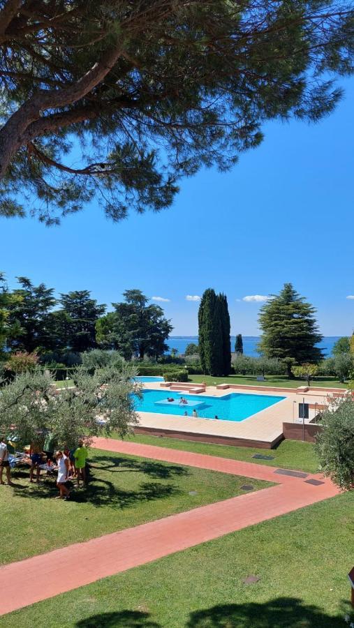 Apartments Blue View - Residence Casetto Bardolino - Regarda Travel Exteriör bild
