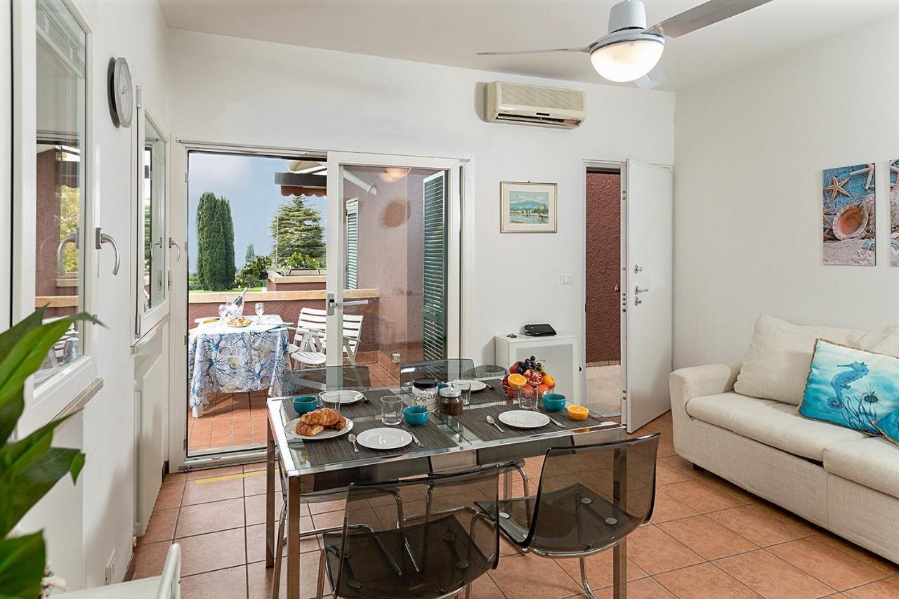 Apartments Blue View - Residence Casetto Bardolino - Regarda Travel Exteriör bild