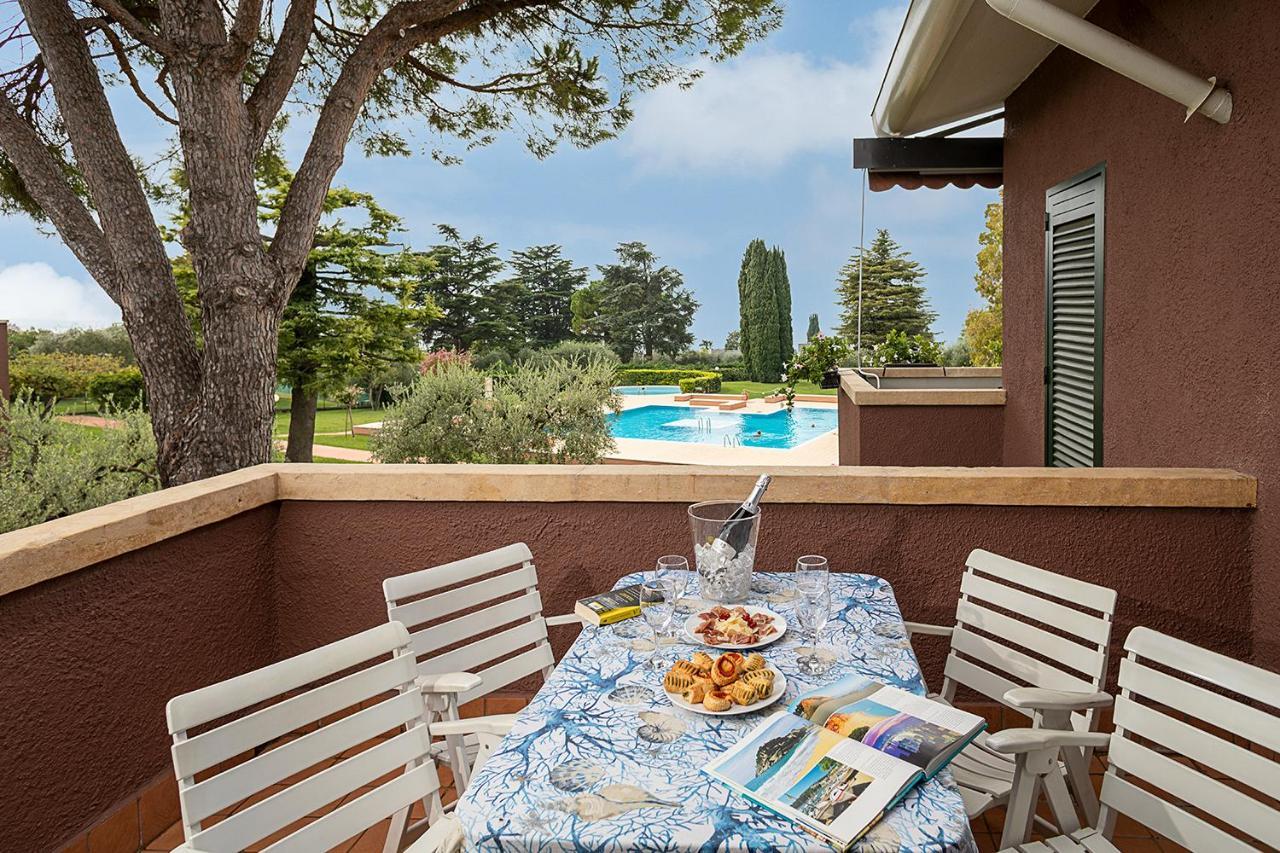 Apartments Blue View - Residence Casetto Bardolino - Regarda Travel Exteriör bild